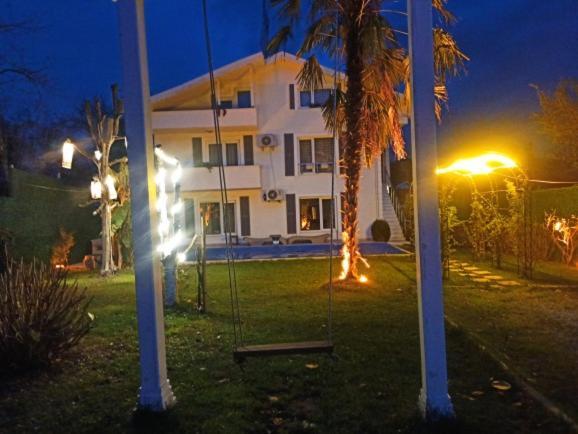 Villa Atlas Muhafazakar Havuzlu, Mustakil Genis Bahceli Sapanca Exterior photo