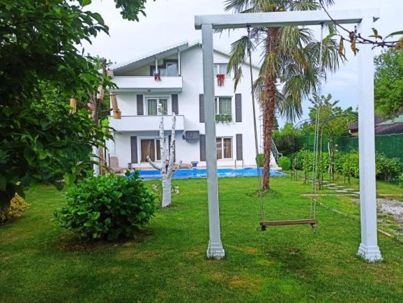 Villa Atlas Muhafazakar Havuzlu, Mustakil Genis Bahceli Sapanca Exterior photo
